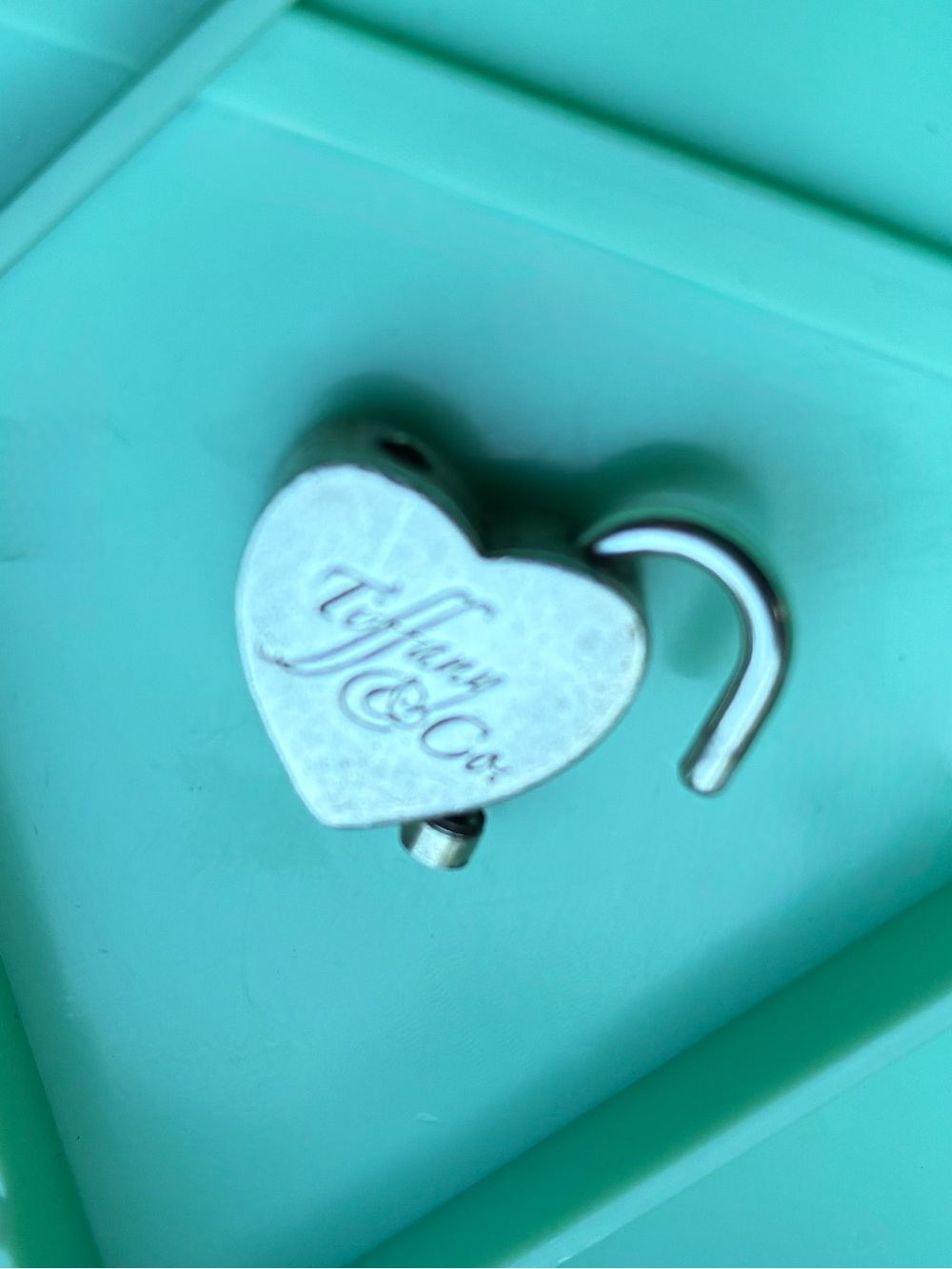 Tiffany & Co. Heart Padlock Charm in Silver - Picture 4 of 4